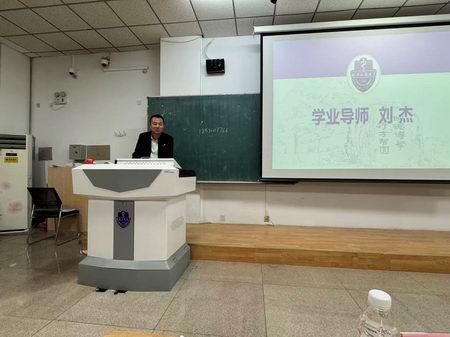 1759406133178029845.jpg 444.jpg